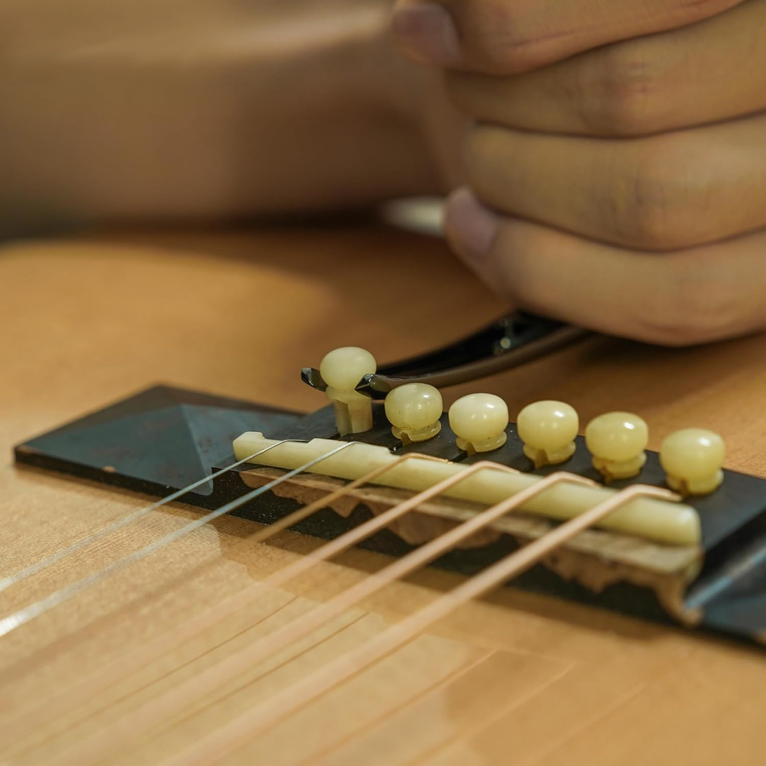 Kapodaster 4-w-1 do gitar akus – Guitar Capo Clip recenzja i cena