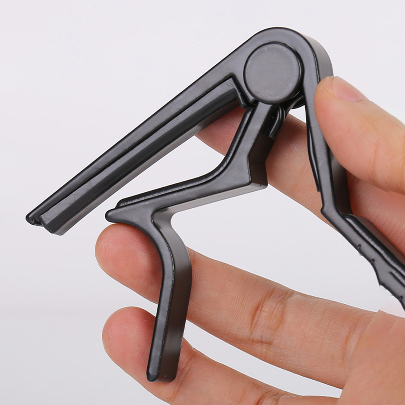 Metalowy kapodaster do gitary  – Guitar Capo Clip recenzja i cena