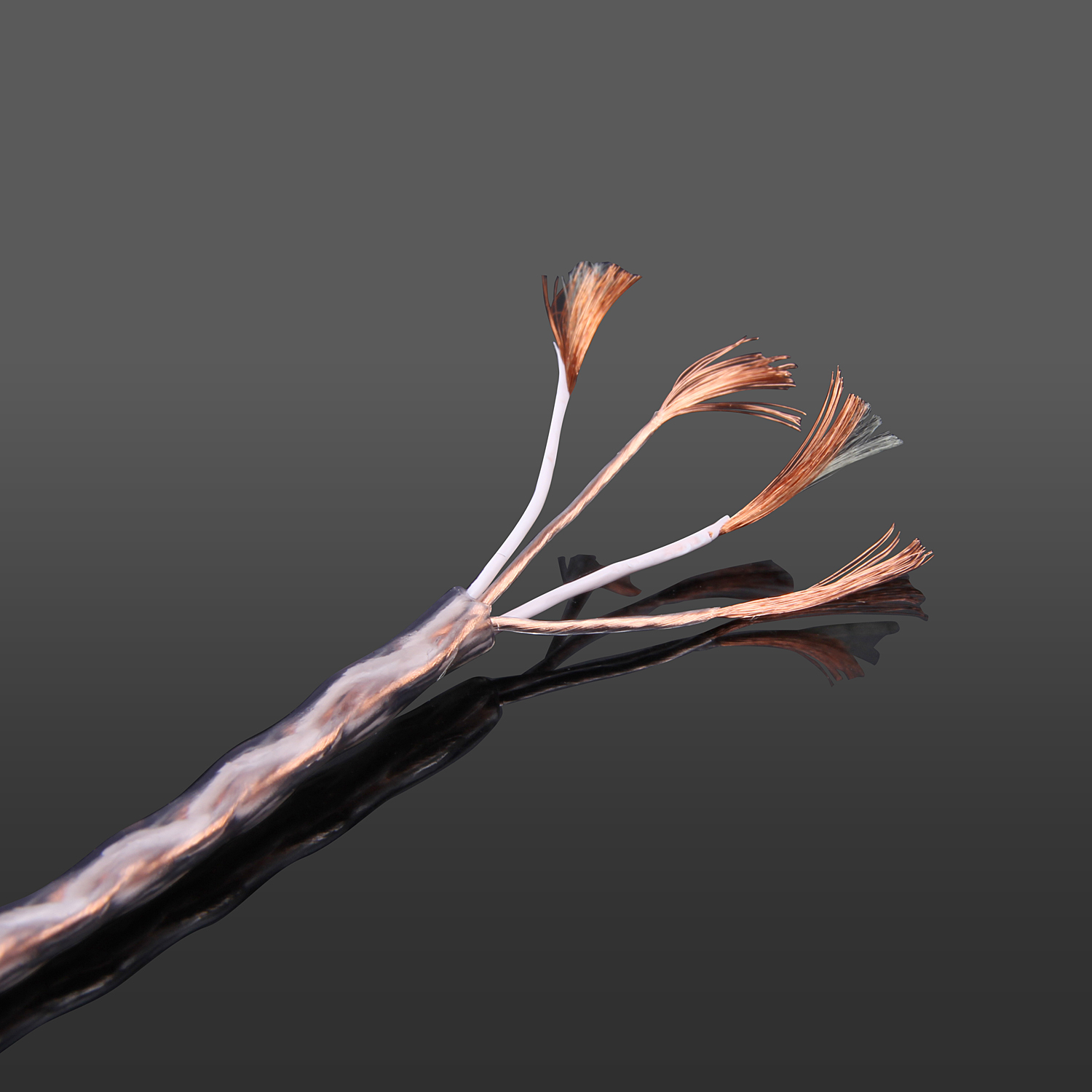 Zbalansowany kabel audio 2,5 m – Sennheiser Headphone Momentum 4 recenzja i cena